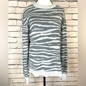 Ava & Viv Gray Animal Print Sweater size 0X